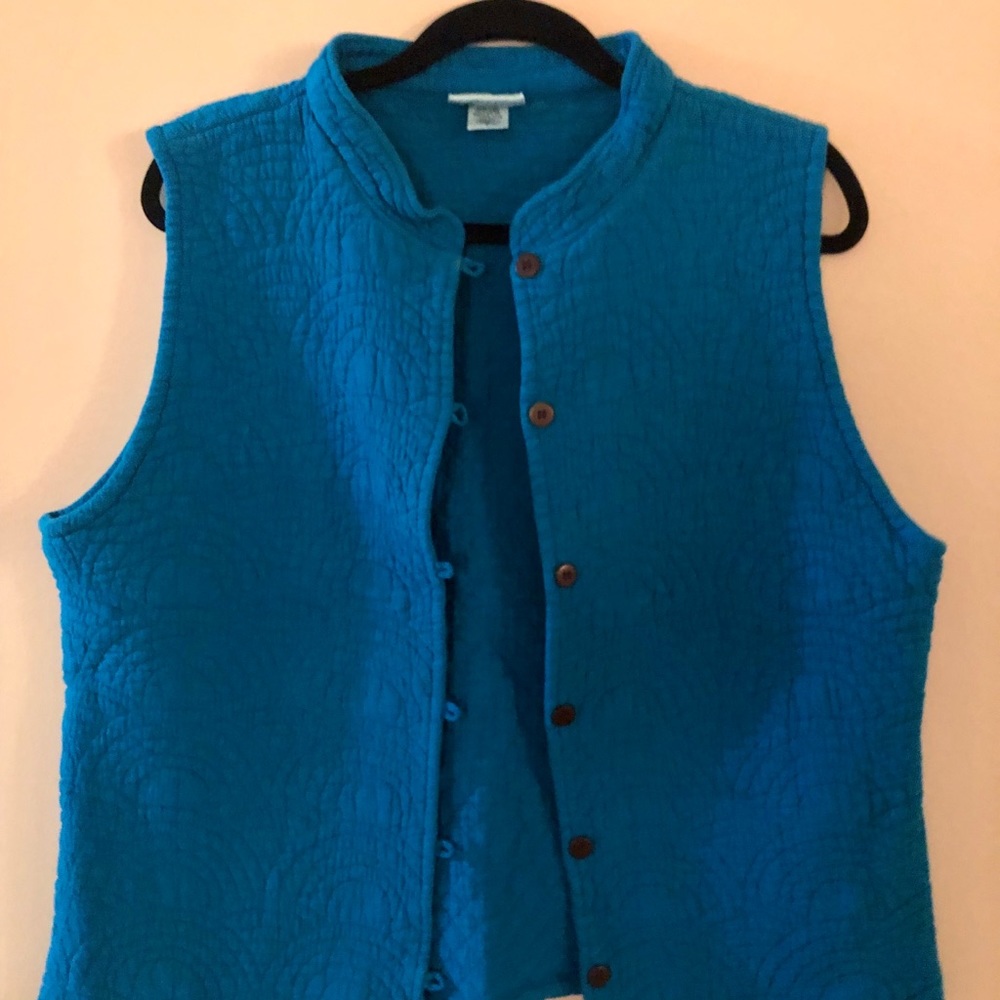 Teal, quilted, cotton vest.